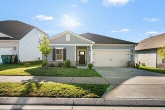 1028 Holland Ridge Wy in Lebanon, TN - Building Photo - Building Photo