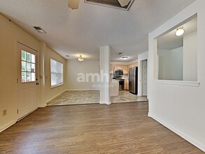 507 Johnny Bench Cove in La Vergne, TN - Building Photo - Building Photo