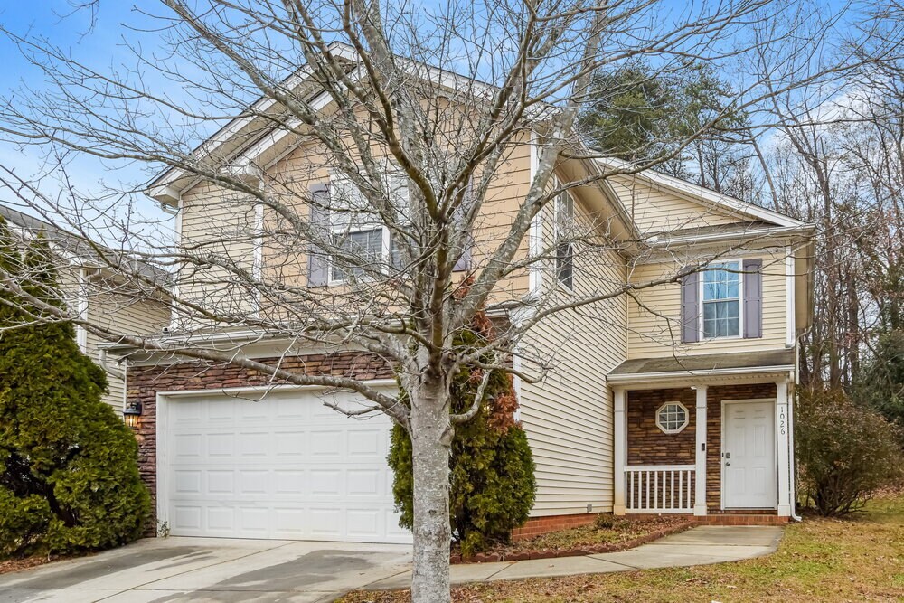 1026 Allegiance Dr in Charlotte, NC - Building Photo