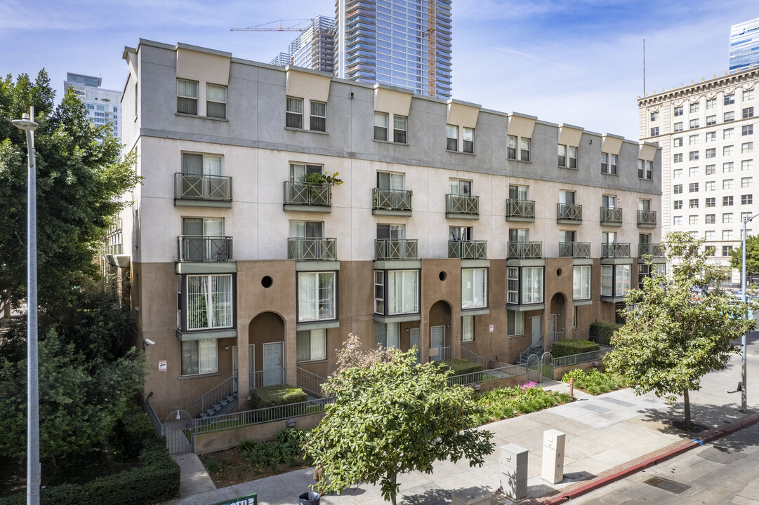 Hope Village in Los Angeles, CA - Building Photo