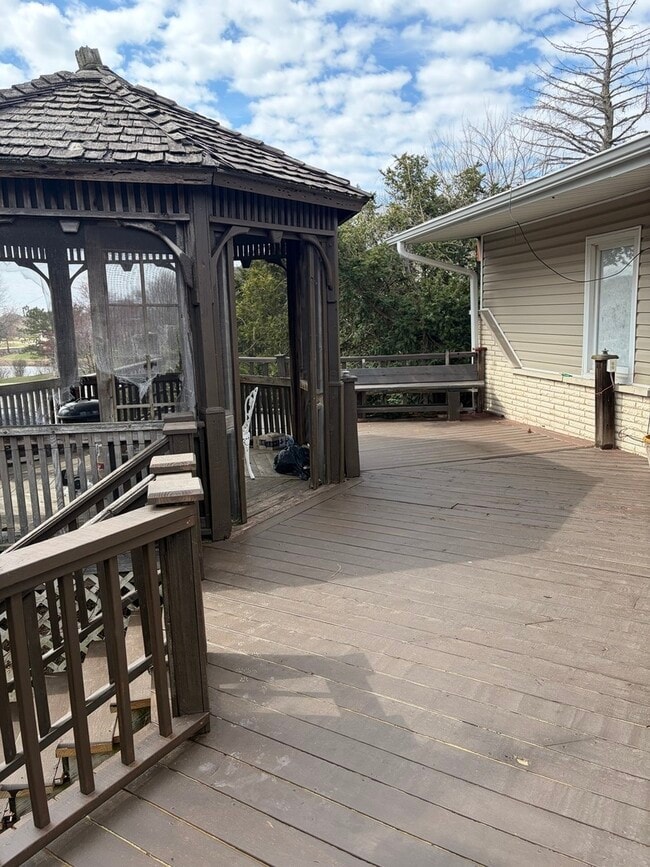 property at 15601 108th Ave