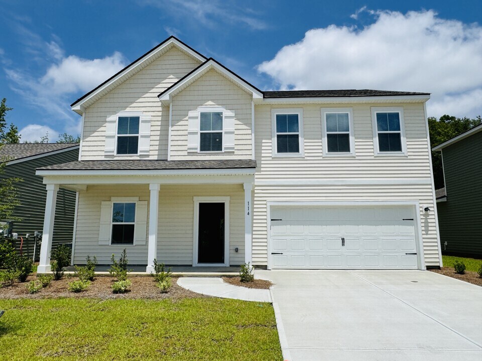 114 Kingswood Ter in Bloomingdale, GA - Building Photo