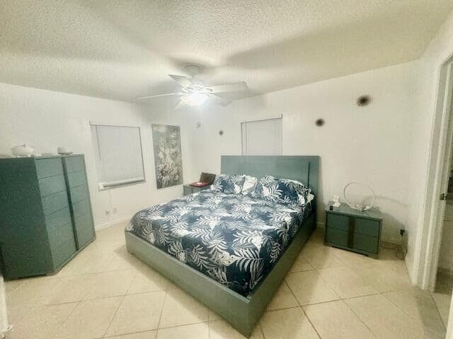 4942 Dillon St in Greenacres, FL - Building Photo - Building Photo