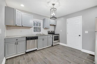 160 Adeline Ave NW in Atlanta, GA - Building Photo - Building Photo
