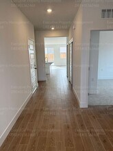 8401 Caragh Lk Ave in Bakersfield, CA - Building Photo - Building Photo