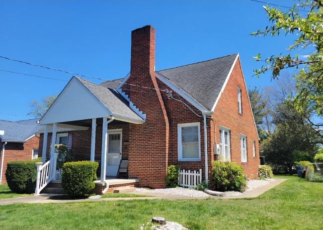 324 Devonshire Rd in Hagerstown, MD - Building Photo - Building Photo