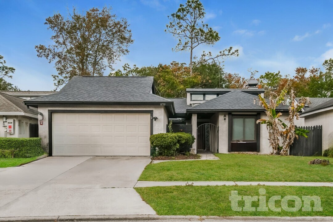 8750 Belle Rive Blvd in Jacksonville, FL - Building Photo