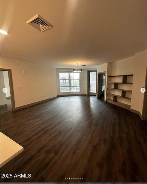 7111 E Tierra Buena Ln, Unit B7 in Scottsdale, AZ - Building Photo - Building Photo
