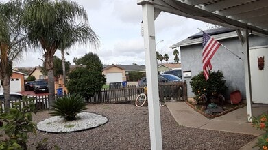 15157 Jenell St in Poway, CA - Building Photo - Building Photo