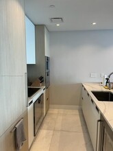 15701 Collins Ave, Unit 3104 in North Miami Beach, FL - Building Photo - Building Photo