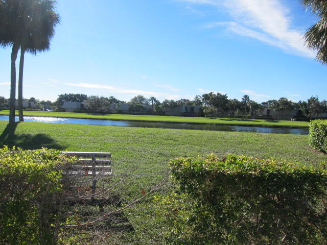 213 2nd Way in West Palm Beach, FL - Building Photo - Building Photo