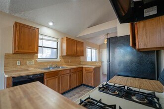 11818 Eloise Dr in Balch Springs, TX - Building Photo - Building Photo