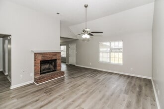 7568 Baysweet Dr in Memphis, TN - Building Photo - Building Photo