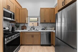 6730 Mohawk St in San Diego, CA - Building Photo - Building Photo