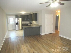 495 S Government St in Lincolnton, NC - Building Photo - Building Photo