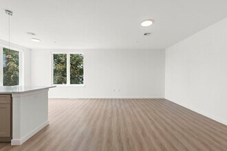 306 Bergen Ave in Jersey City, NJ - Building Photo - Building Photo