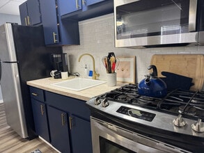 508 Elm St in Woonsocket, RI - Building Photo - Building Photo