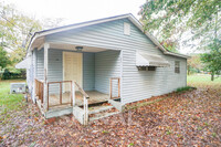 1604 Ray St NE in Leeds, AL - Building Photo - Building Photo