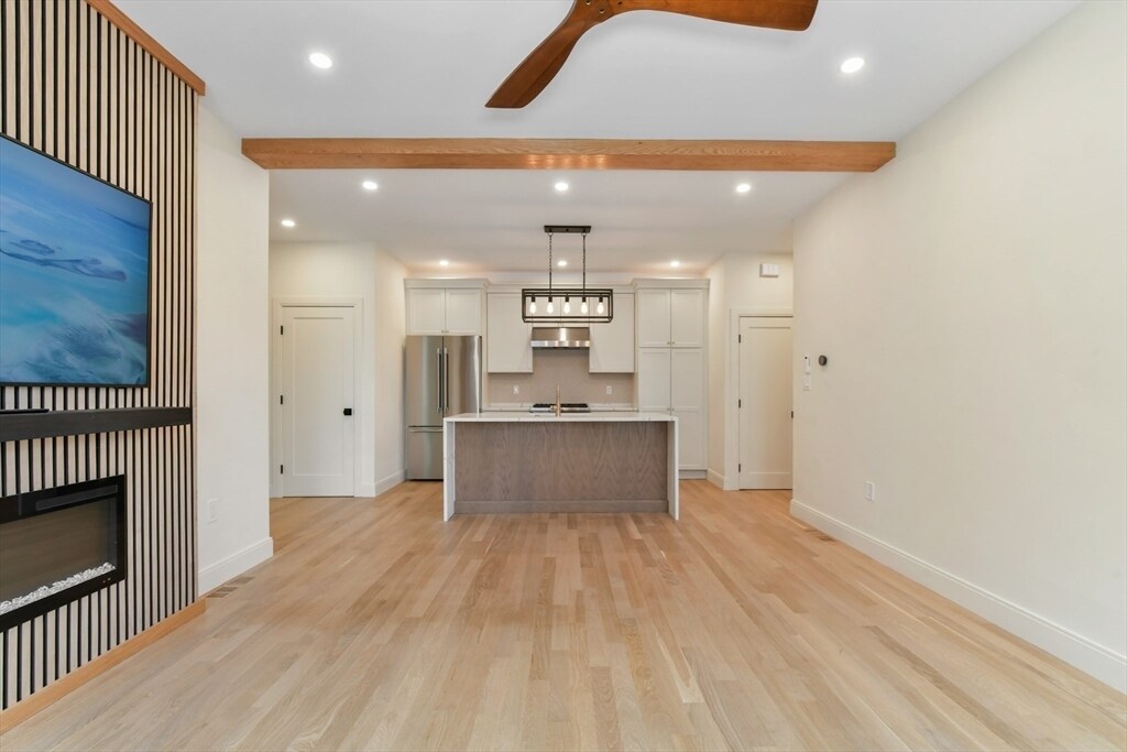 36 McKone St in Boston, MA - Foto de edificio