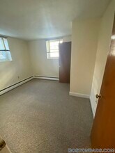 12 Brattle Dr in Arlington, MA - Building Photo - Building Photo