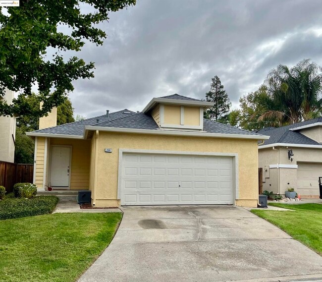 property at 730 Forest View Common