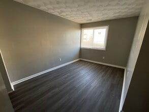 9030 S Eldorado Dr in Indianapolis, IN - Building Photo - Building Photo