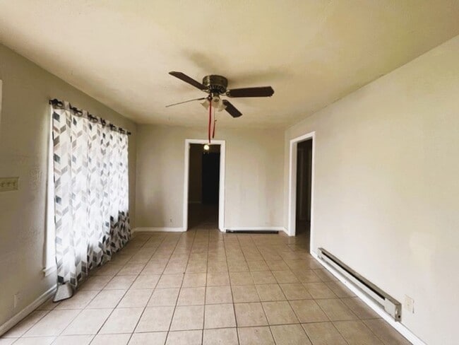 329 NW 84th St in Oklahoma City, OK - Building Photo - Building Photo