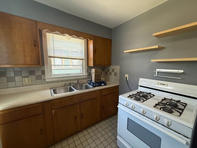 property at 329 Lyon St NE