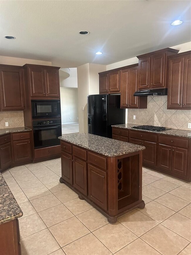 2434 Arbor Dr in Round Rock, TX - Building Photo - Building Photo
