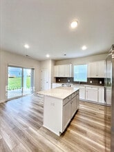 3830 Cobbler Ct in Columbia, TN - Building Photo - Building Photo