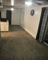 6104 Peggyanne Ct, Unit 2 in Camp Springs, MD - Building Photo