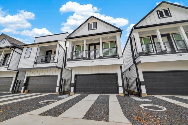 910 W 21st St in Houston, TX - Building Photo - Building Photo