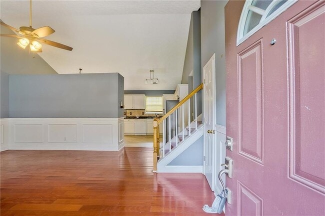 375 Shadetree Ln in Lawrenceville, GA - Building Photo - Building Photo