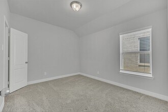 22642 Rosebush Hl Rd in Tomball, TX - Building Photo - Building Photo