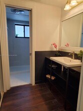 1102 NE 10th St in Hallandale Beach, FL - Building Photo - Building Photo