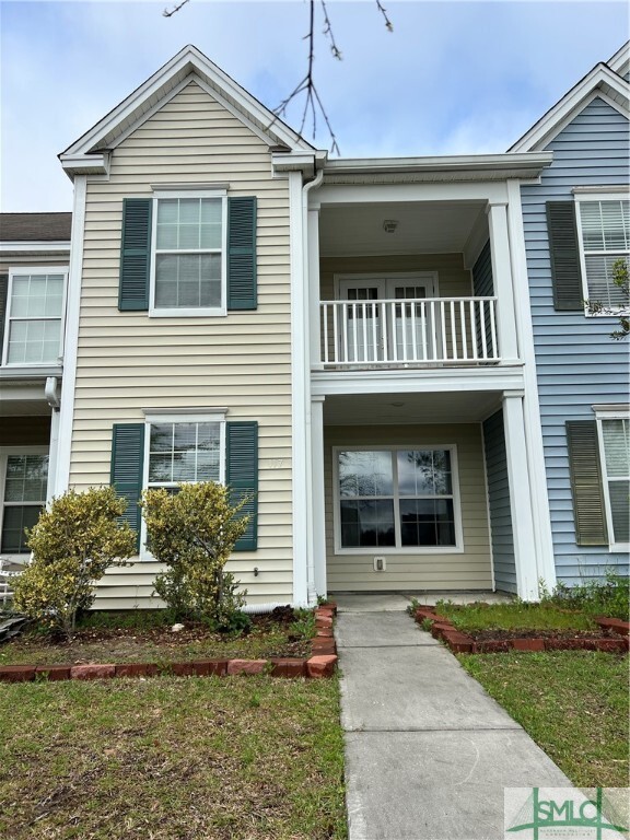 property at 117 Fairgreen St