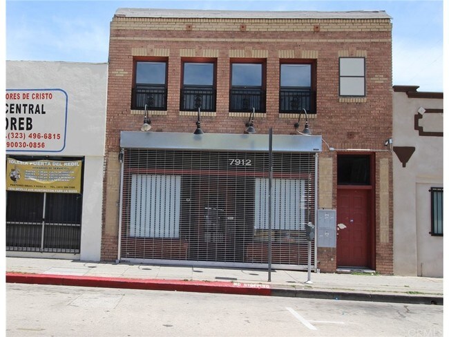 7914 Seville Ave-Unit -C in Huntington Park, CA - Building Photo - Building Photo