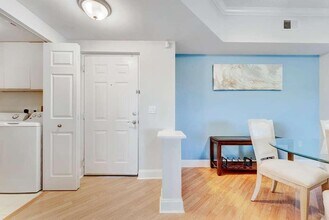 2417 Tuscany Way in Boynton Beach, FL - Building Photo - Building Photo