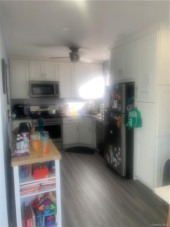 23-15 28th St, Unit 3 in Queens, NY - Building Photo - Building Photo