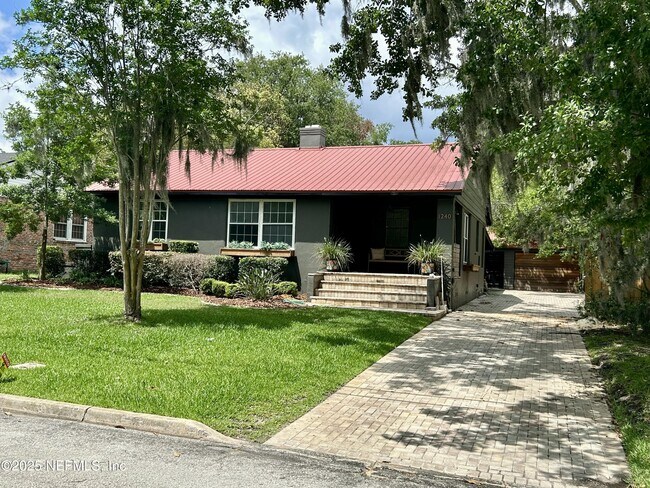 1240 Holmesdale Rd in Jacksonville, FL - Building Photo - Building Photo