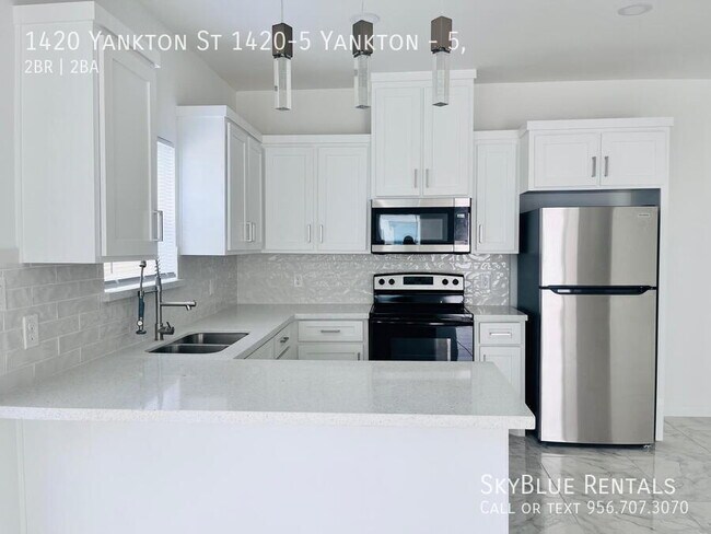 property at 1420 S Yankton St