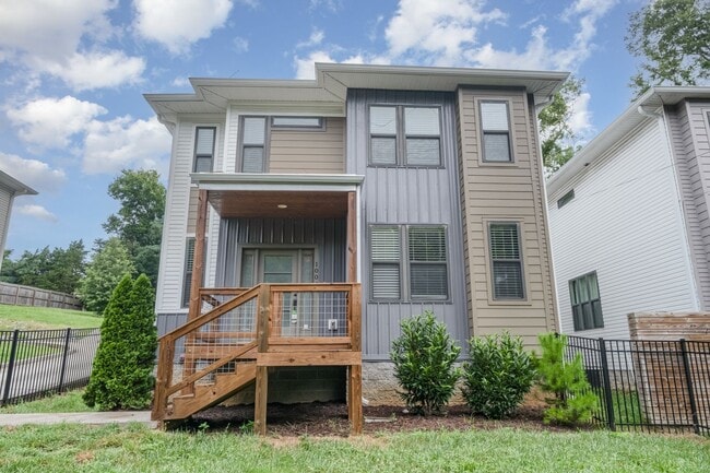 1004 Antioch Pike