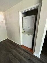 323 Meadowbrook Ln in Tallahassee, FL - Building Photo - Building Photo