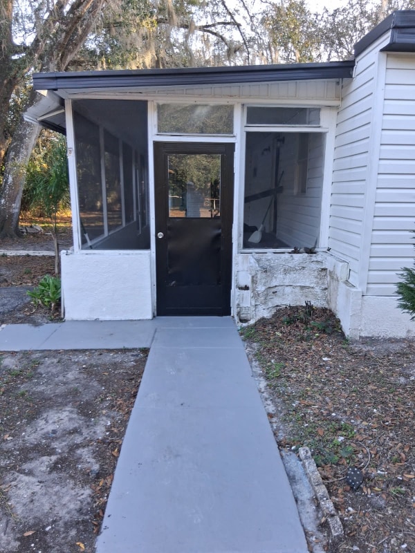 property at 1920 E 151st Ave
