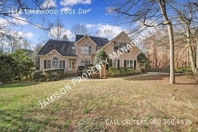 property at 3117 Lakewood Edge Dr