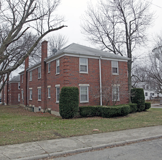 2234 Ravenwood Ave in Dayton, OH - Building Photo - Building Photo