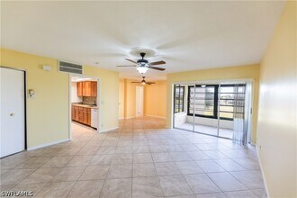 3655 Boca Ciega Dr in Naples, FL - Building Photo - Building Photo