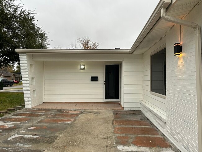 property at 12414 Ledger Ln