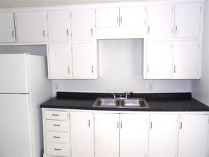 2220 NW Pollard Ave in Lawton, OK - Building Photo - Building Photo
