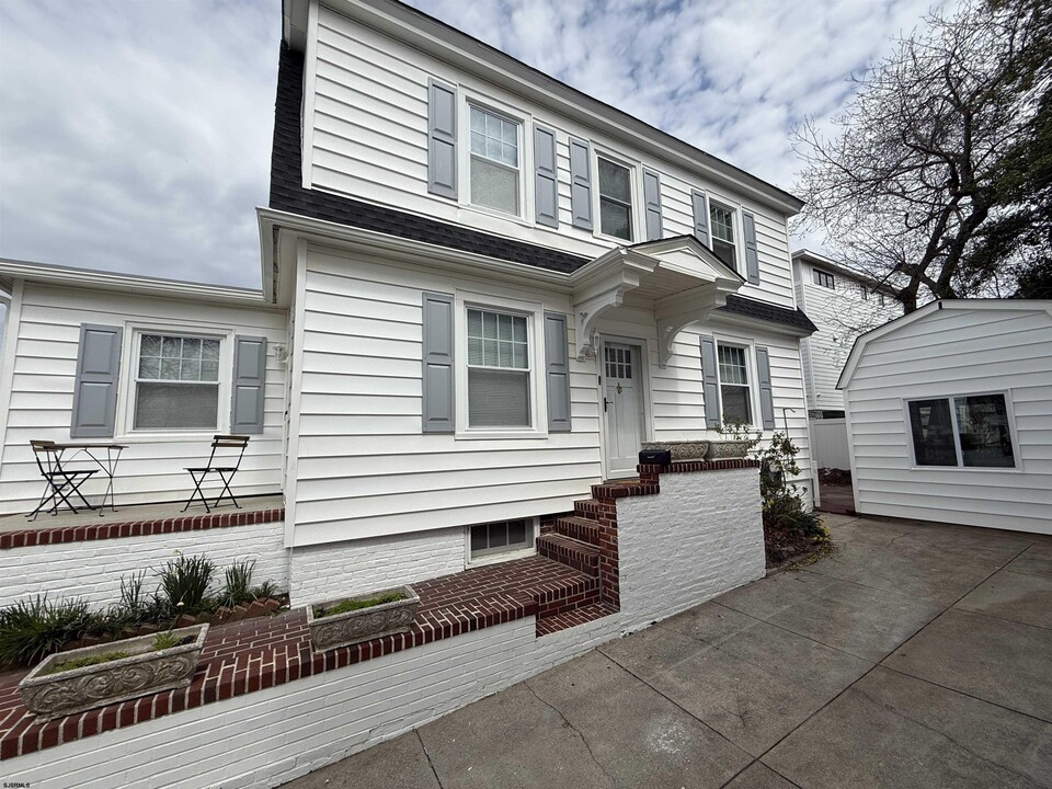 119 N Clermont Ave in Margate City, NJ - Foto de edificio